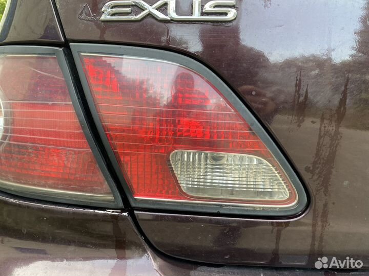 Фонари задние Lexus ES 300 XV30 4