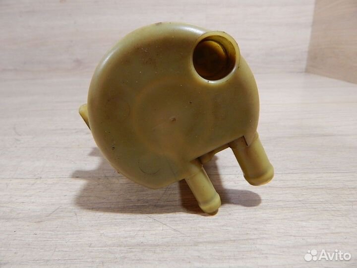 Бачок гидроусилителя Renault Logan / LADA Largus