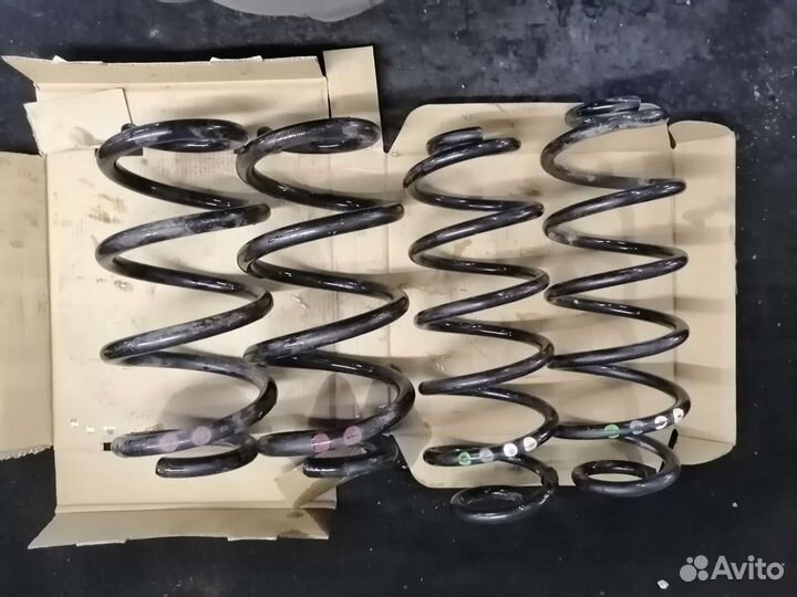 Пружины ауди а4 б7 кузов 2008г