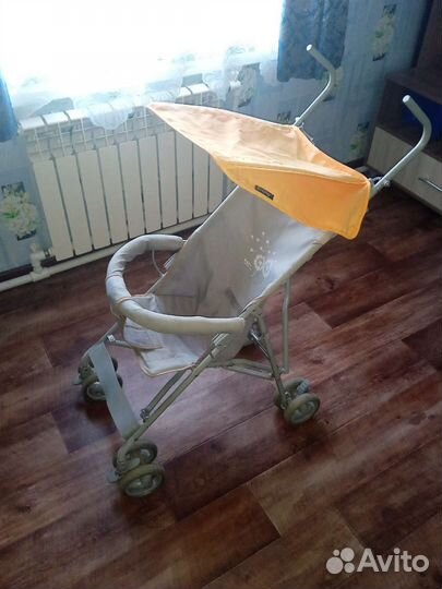 Прогулочная коляска трость