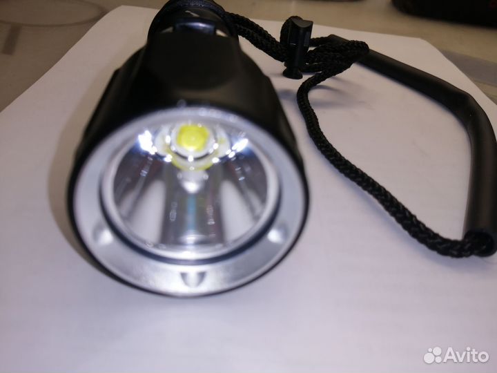 Фонарь подводный XHP-70 + 4шт акб 18650