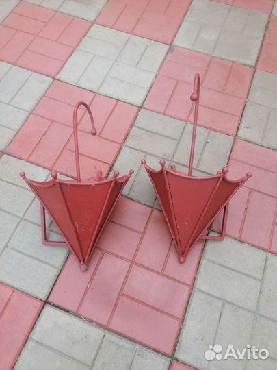 Горшок для цветов в виде зонтика