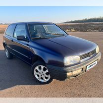 Volkswagen Golf 1.8 MT, 1994, 82 000 км, с пробегом, цена 180 000 руб.