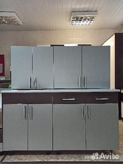 Кухонные гарнитуры