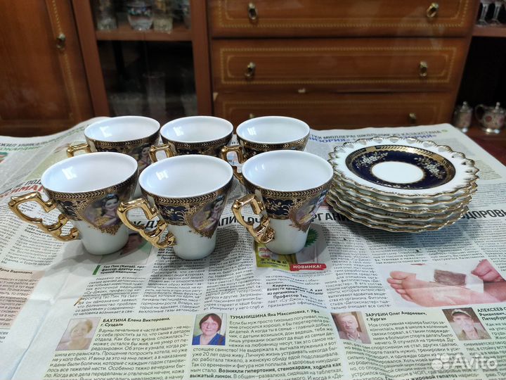 Два сервиза и чайная пара