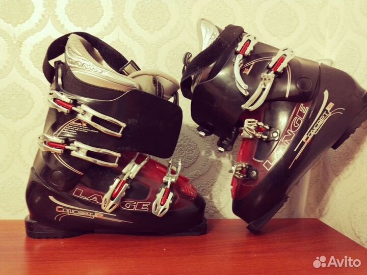 Горнолыжные ботинки Lange