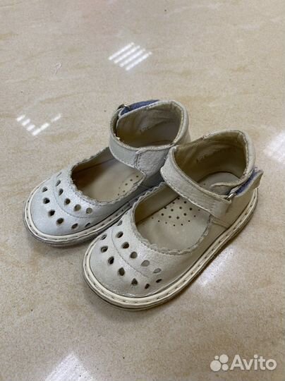 Детская обувь