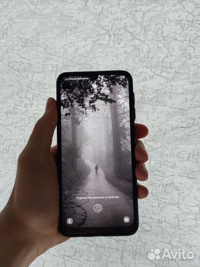Samsung Galaxy A50, 4/64 ГБ
