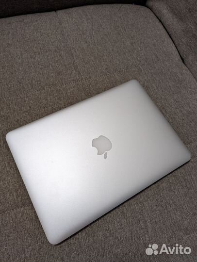 Apple MacBook Pro Retina 13 8/256Gb