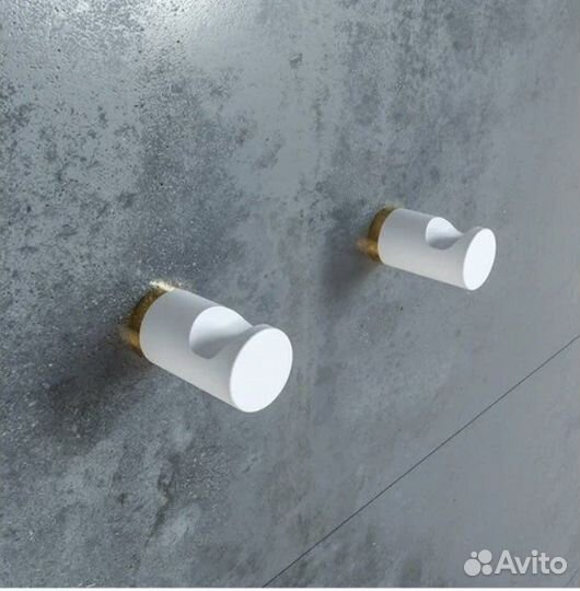 Крючки для полотенец для ванной