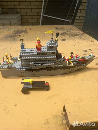 Lego пиратский корабль