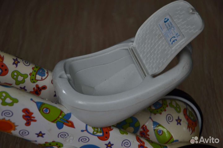 Беговел chillafish bunzi (космос)