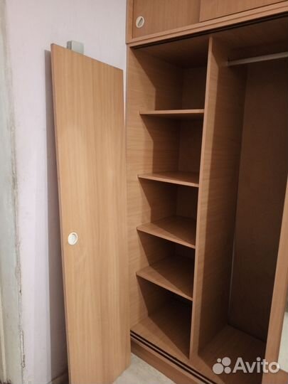 Шкаф купе с зеркалом бу