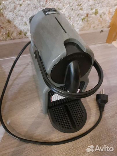 Капсульная кофемашина delonghi nespresso