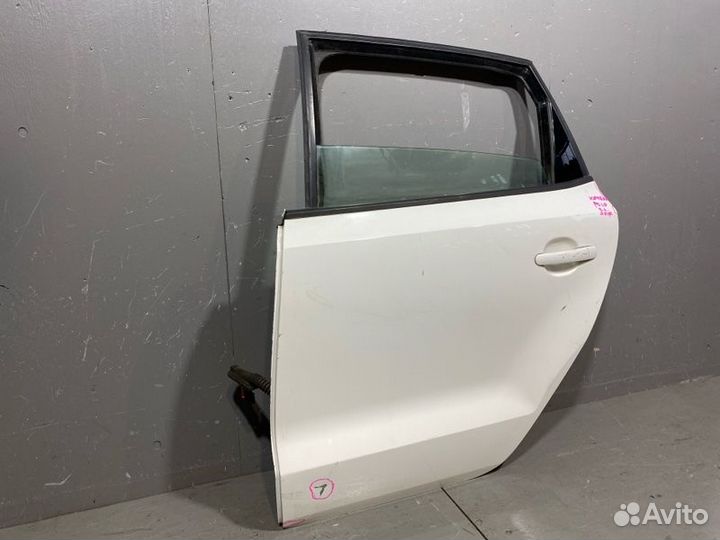 Дверь задняя левая Volkswagen Polo 5 6R HB