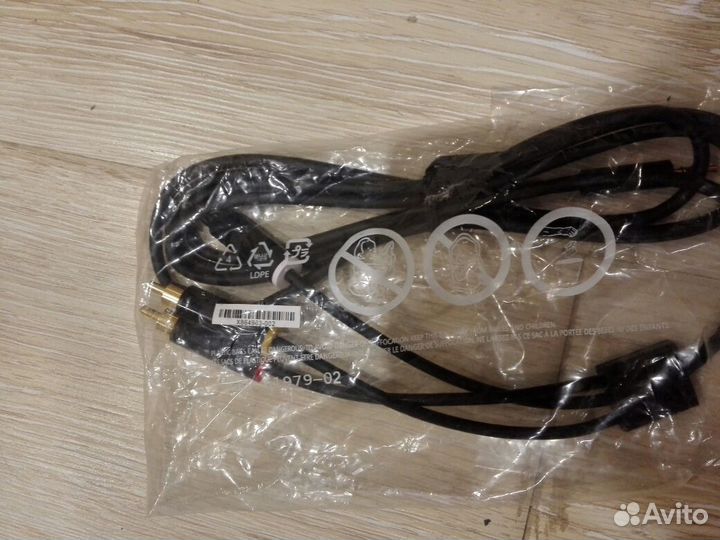 Для Xbox 360 шнур подключения к телевизору