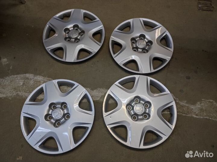 Колпак стального диска Honda Civic 4D 8 кузов