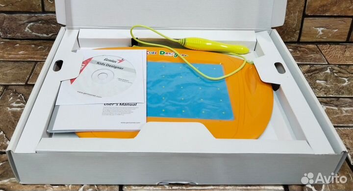 Графический планшет Genius Kids Designer