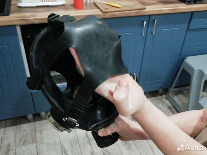 Противогаз