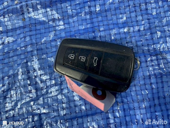 Ключ зажигания на toyota camry axvh70, ASV70, ASV7