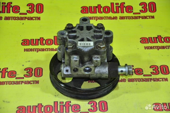 Насос гур Toyota Vitz Platz Yaris