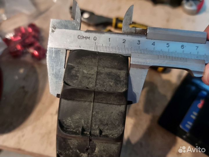 Покрышки для 1/8