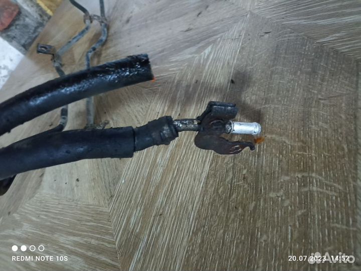 Радиатор гур Mitsubishi Legnum