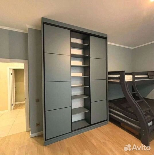 Красивый шкаф купе