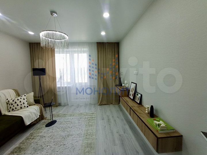 2-к. квартира, 60 м², 8/9 эт.