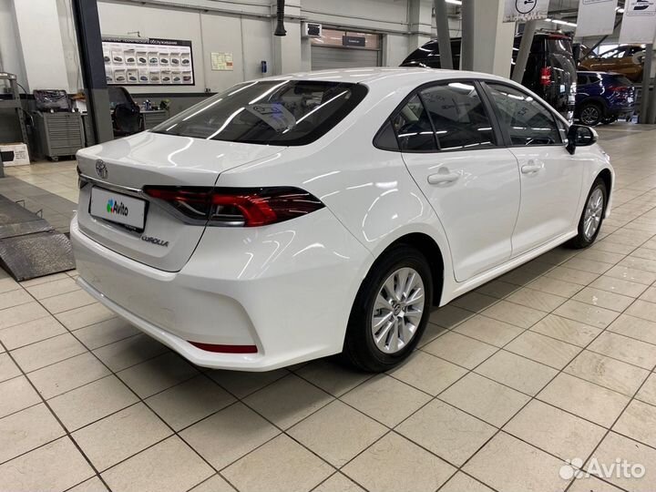 Toyota Corolla 1.5 CVT, 2022, 50 км