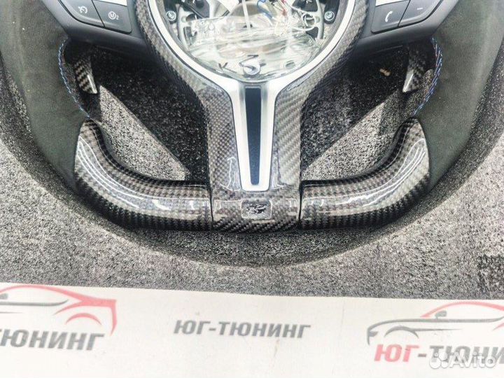 Руль M-Performance карбон с дисплеем Bmw
