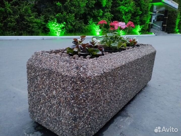 Вазон бетонный Балено