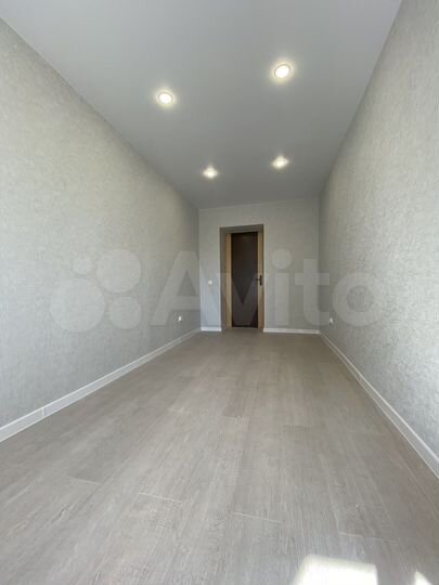 Комната 12 м² в 6-к., 4/5 эт.