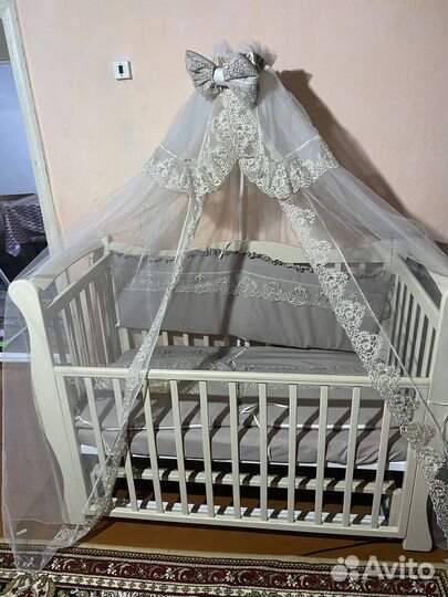 Дет кровать с матрасом и бельем