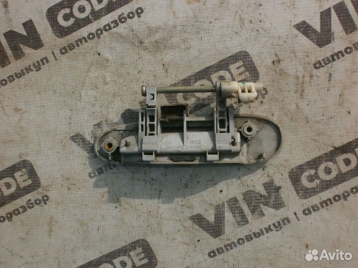 Ручка двери наружная правая Тойота Витц