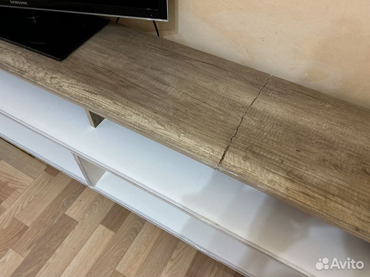 Тумба стеллаж под телевизор