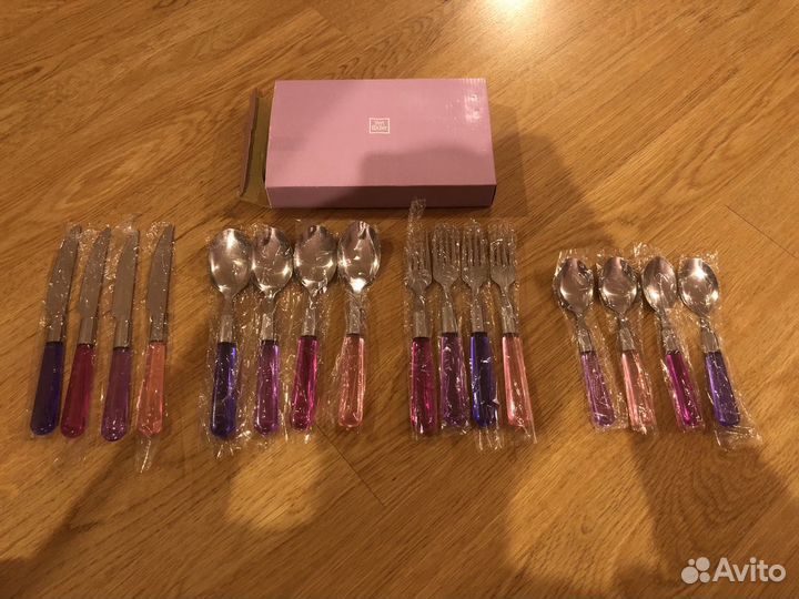 Сервизы, столовые приборы и др. посуда