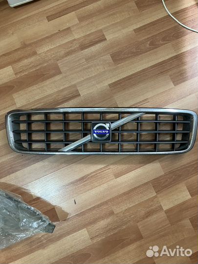 Решетка радиатора volvo xc90