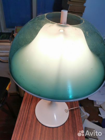 Лампа настольная