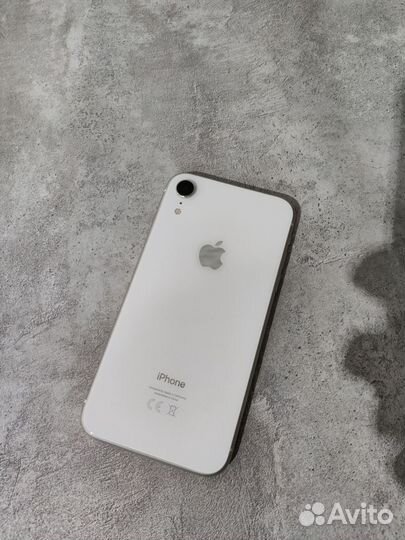 iPhone Xr, 64 ГБ