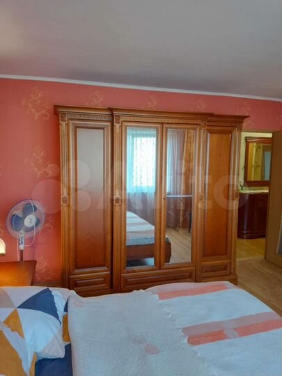 2-к. квартира, 50 м², 9/10 эт.