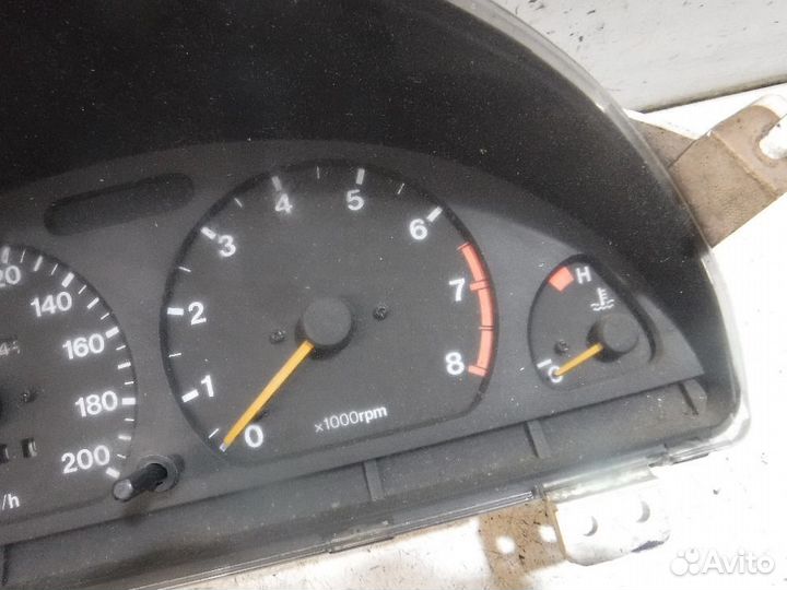 Панель приборов Suzuki Grand Vitara