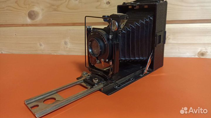 Ретро фотоаппарат Ленинград