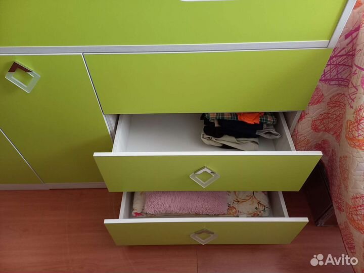 Кровать чердак 