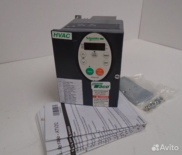 Преобразователь Schneider Electric ATV212HU22N4