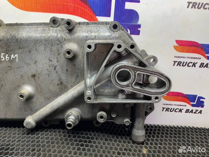 Крышка масляного радиатора