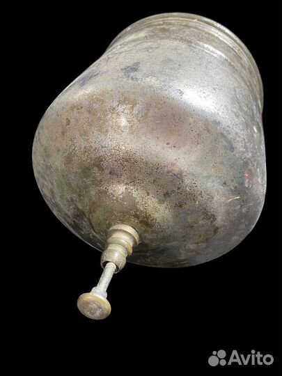 Старинный умывальник рукомойник