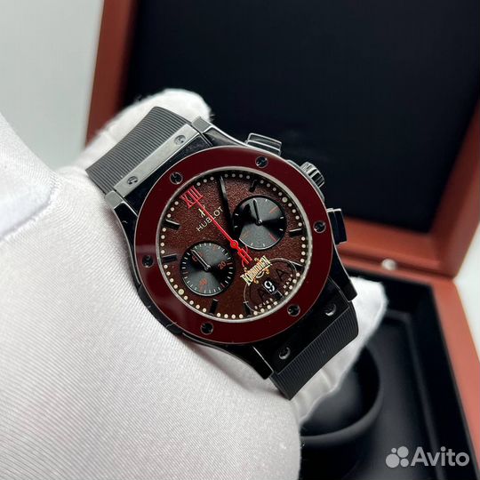 Часы hublot