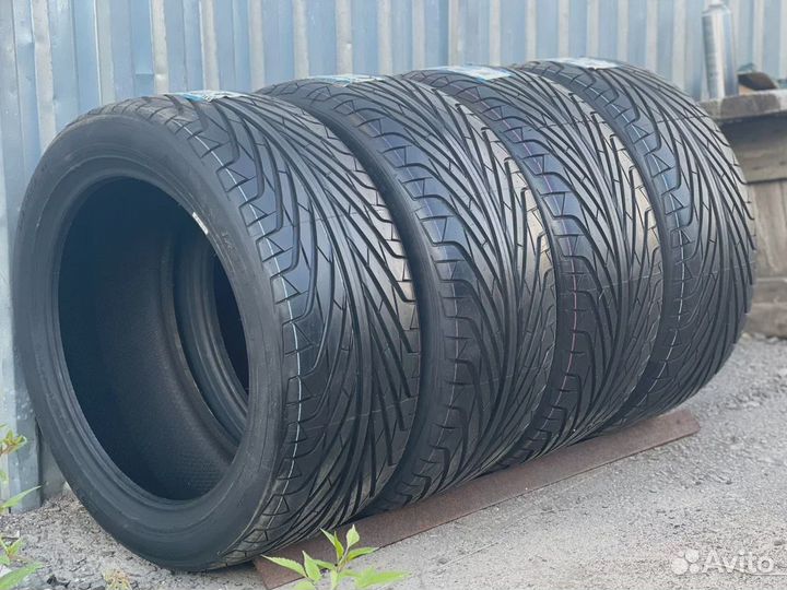 Triangle TR968 215/55 R17 95V