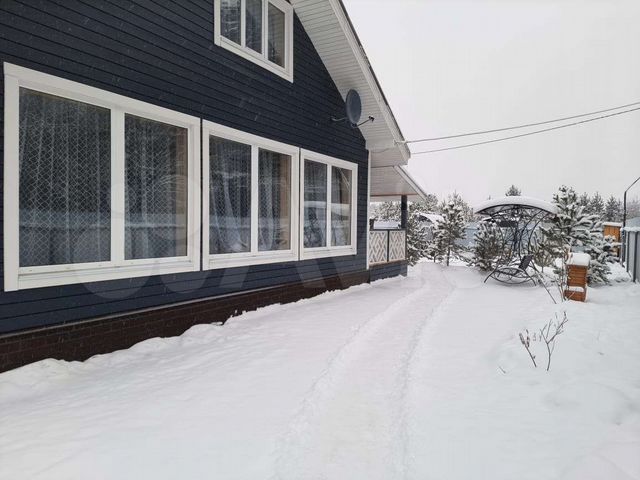 Дом 148 м² на участке 6 сот.